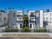 Photo - 2733 S La Brea Ave Unit 1/2