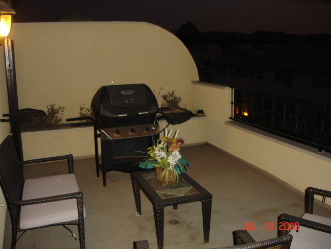 Photo - 5255 Hermitage Ave