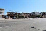 Building - 14735 Roscoe Blvd