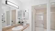 Photo - 21500 Burbank Blvd Condo