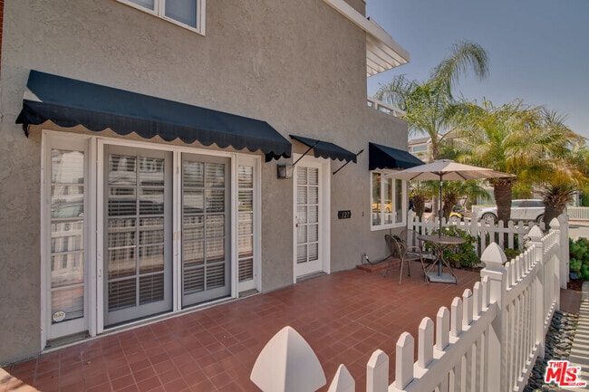 Building Photo - 127 Abalone Ave Rental