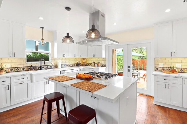 Photo - 2402 W Silver Lake Dr