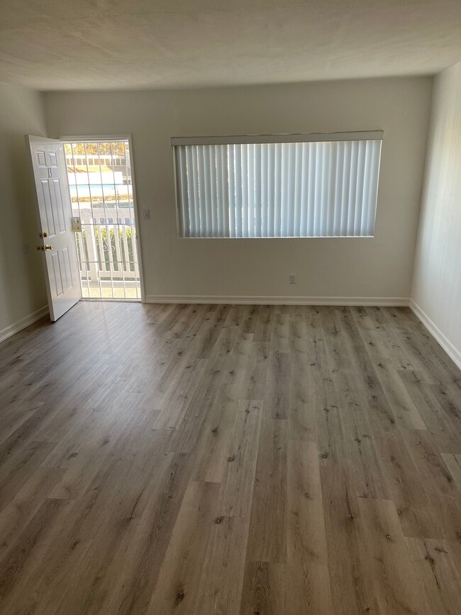 Photo - Ocean Crest Newport