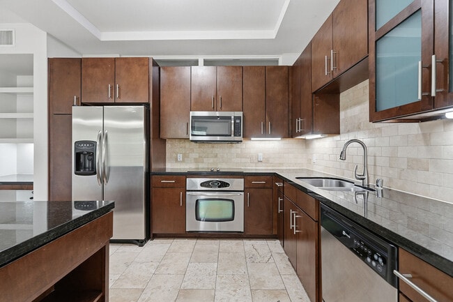 Photo - Broadstone Miracle Mile