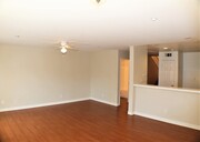 Photo - 3 Bed, 3 Bath Town Home For Rent!