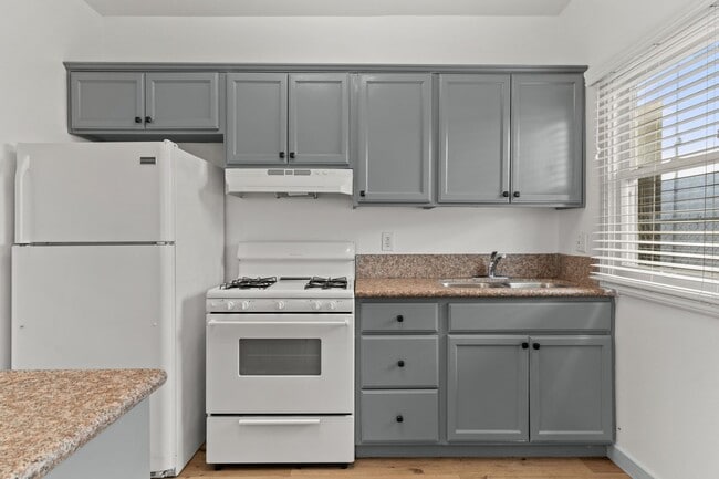 Photo - 526 Magnolia Ave Unit 08