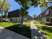 Photo - 2620 Huntington Dr Townhome