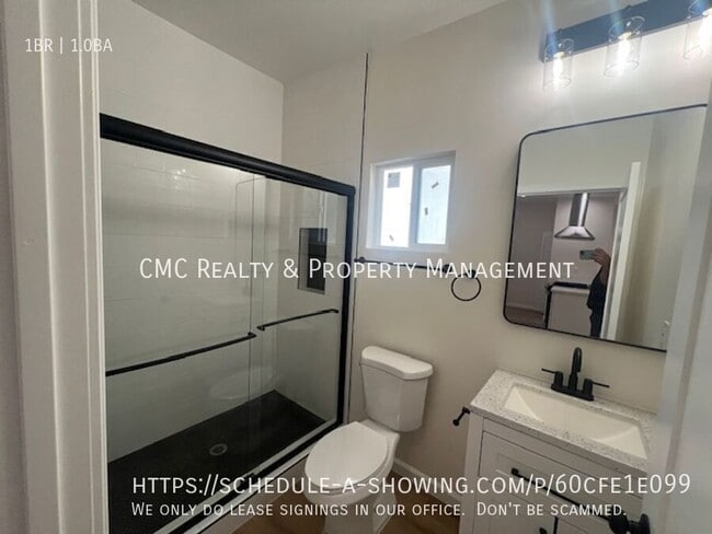 Photo - 4837 Clark Ave Unit 4837 Clark Ave B B