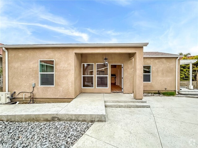 Building Photo - 23852 Wardlow Cir Rental