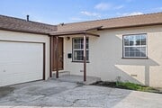 Photo - Updated Home with Guest Suite, Fireplace & RV Parking in Northwest Oxnard