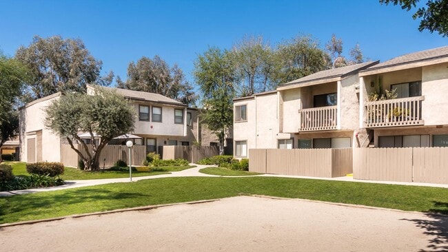 Photo - Spring Tree Apartments