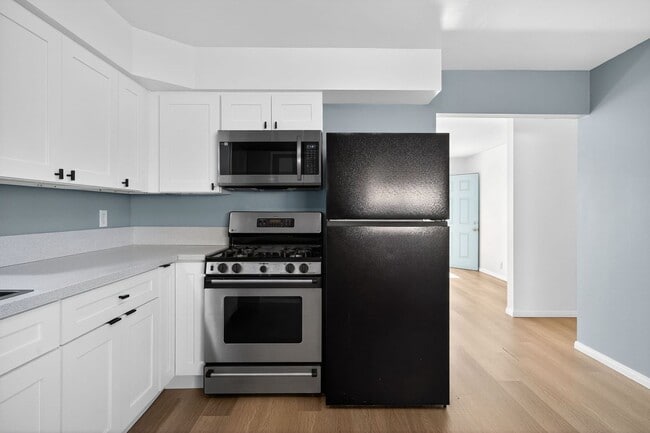 Photo - 44440 Acacia Dr Unit 4