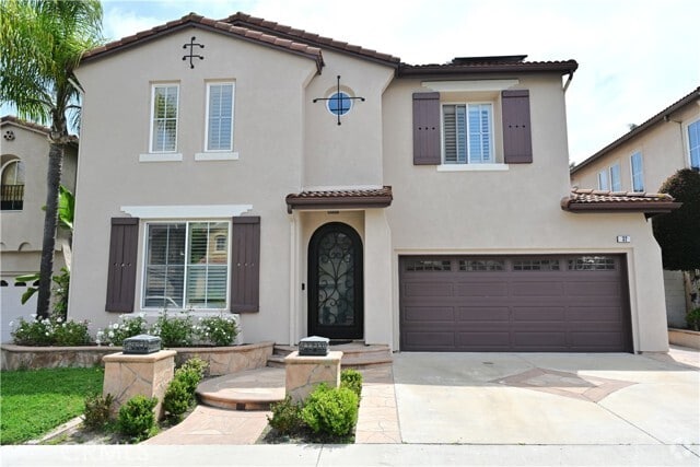 Building Photo - 32 Acanthus Rental