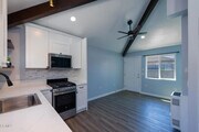 Photo - 506 E Hemlock St