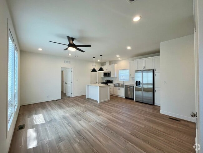Building Photo - 3535-3537 Mount Burnham Court Unit 3537 Rental