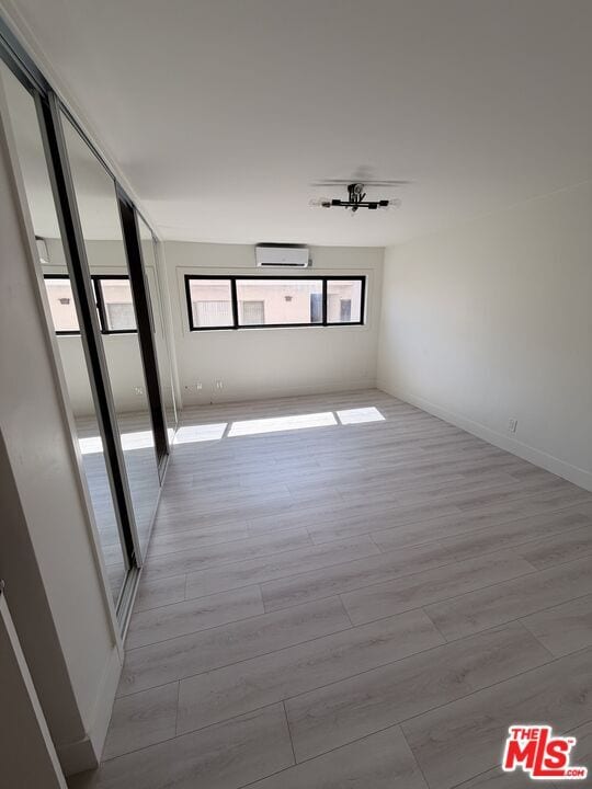 Photo - 1609 Veteran Ave Unit 5