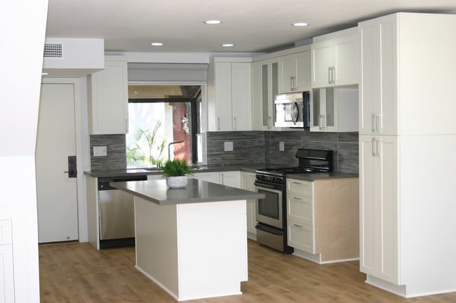 New Stainless Appliances - 247 Oahu Way Unit 247