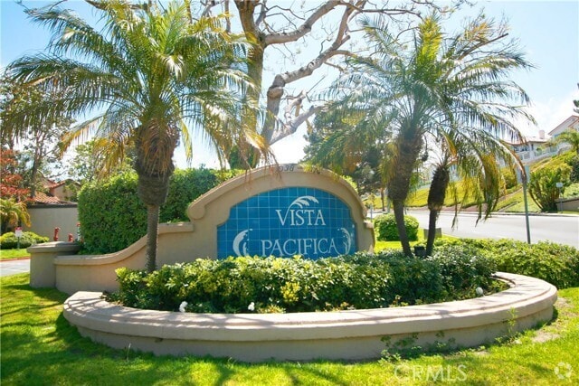 Building Photo - 1074 Calle Del Cerro Unit 1805 Rental