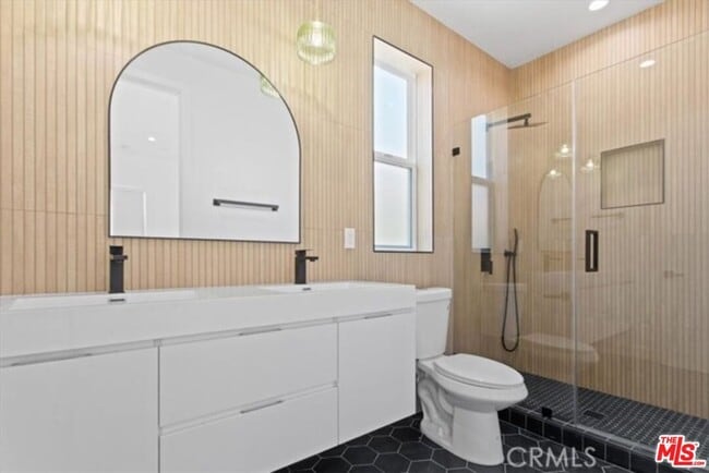 Photo - 1525 S Carmelina Ave