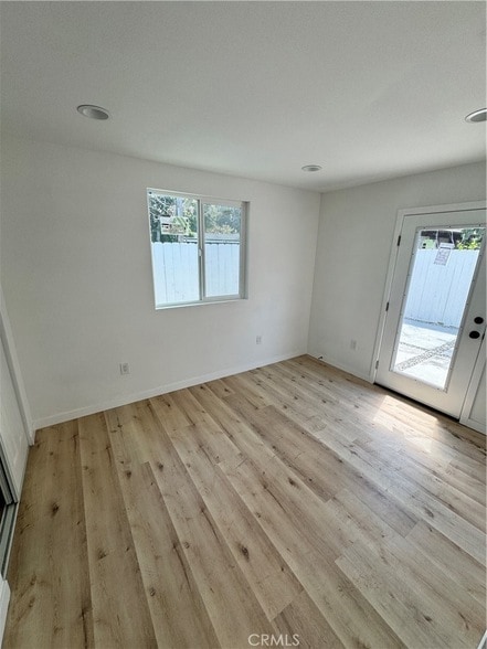 Photo - 922 E Lanzit Ave