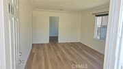 Photo - 640 W Glenoaks Blvd