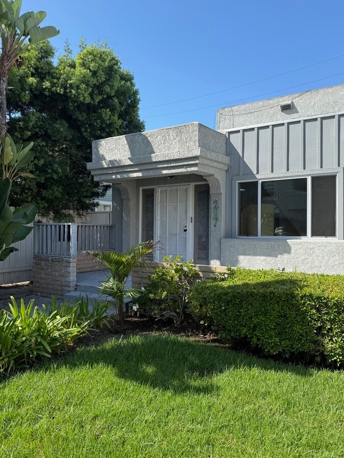 Photo - 297 N Lowena Dr