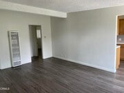 Photo - 2707 Montrose Ave Apartment Unit 8