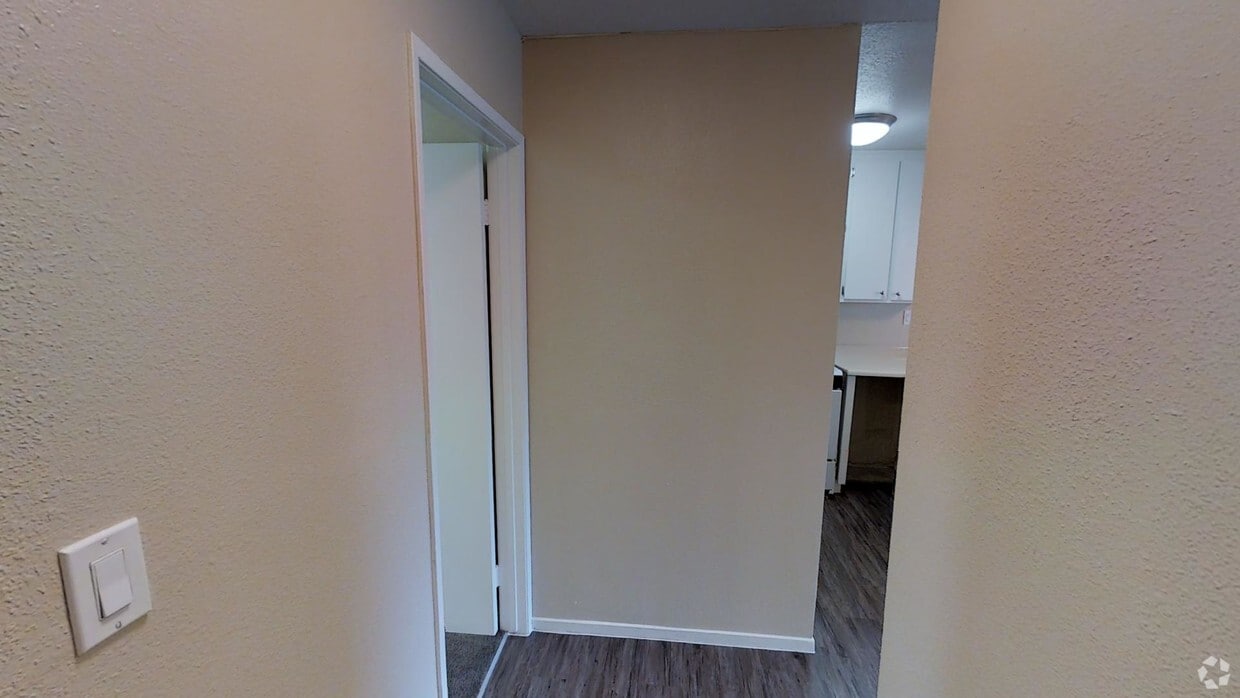 3D Tour - FAIRWAY MANOR