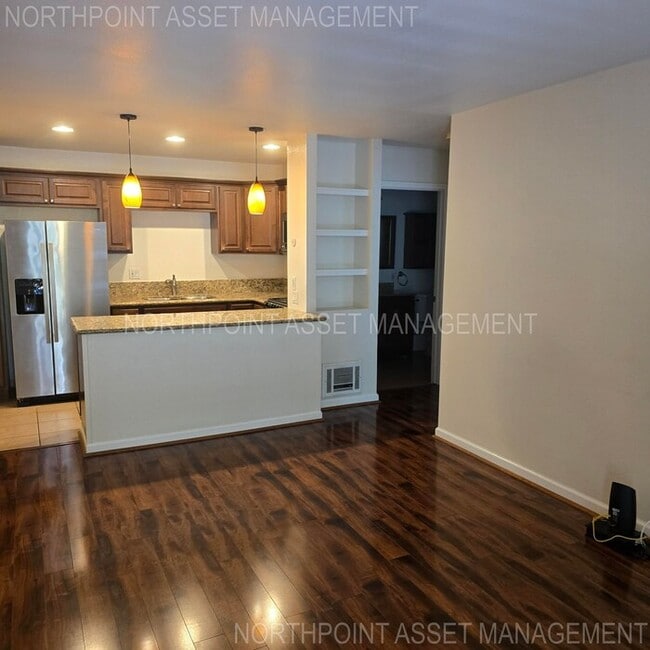 Welcome to this charming 1-bedroom, 1-bath... - Welcome to this charming 1-bedroom, 1-bath...