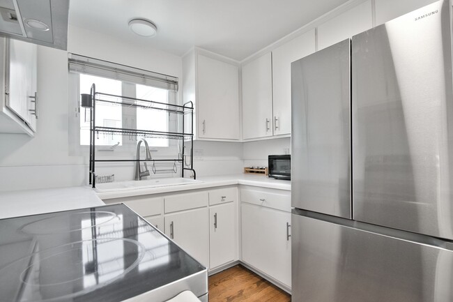 Photo - 127 15th Pl Unit apt