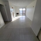 Photo - 390 Avenue 57