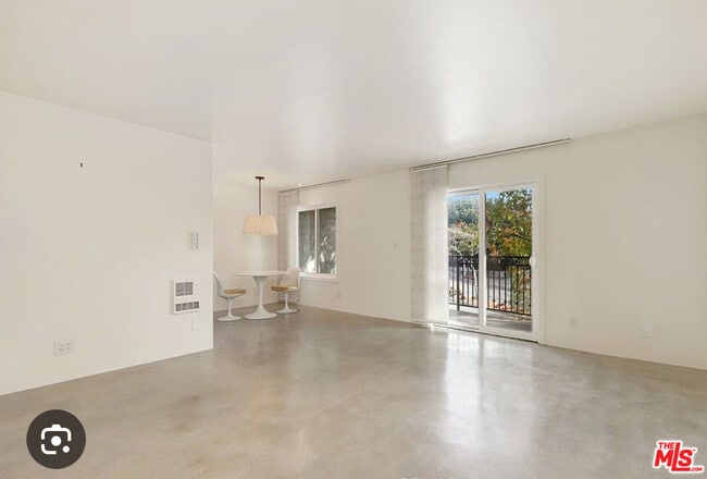 Photo - 1125 Pico Blvd Unit 109