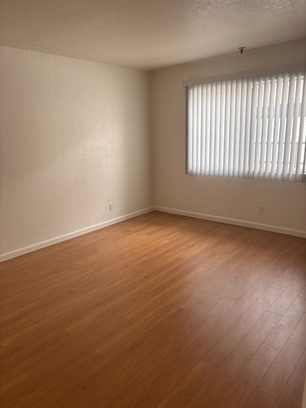 Photo - 10920 Moorpark St Unit Apt 4