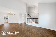 Photo - 6351 Glenfox Dr
