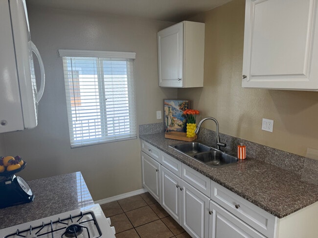 Photo - 9320 Elm Vista Dr