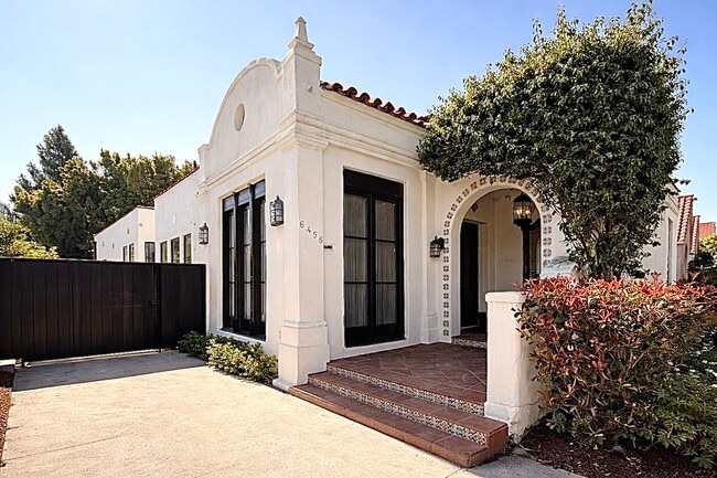 Building Photo - 6456 Hayes Dr