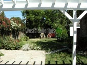 Photo - 5726 Encino Ave