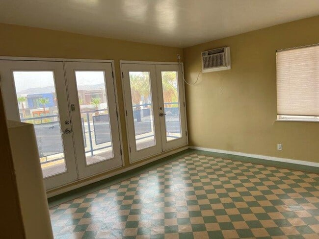 Photo - Palm Canyon Unit 400