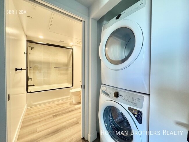 Photo - 10806 Blix St Unit 302