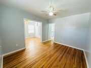 Photo - 7 E Clark St Unit 6