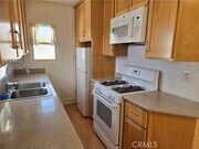 Photo - 615 Wildrose Ave