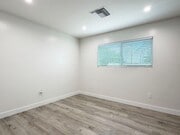 Photo - **5827 Eastbrook Ave Lakewood** Upstairs 1 bedroom 1 bath !! 2 weeks free OAC !!