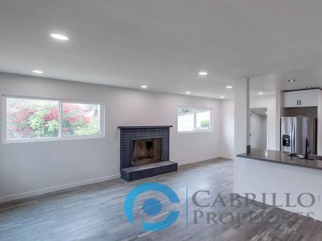 Photo - 407 Idaho Ave