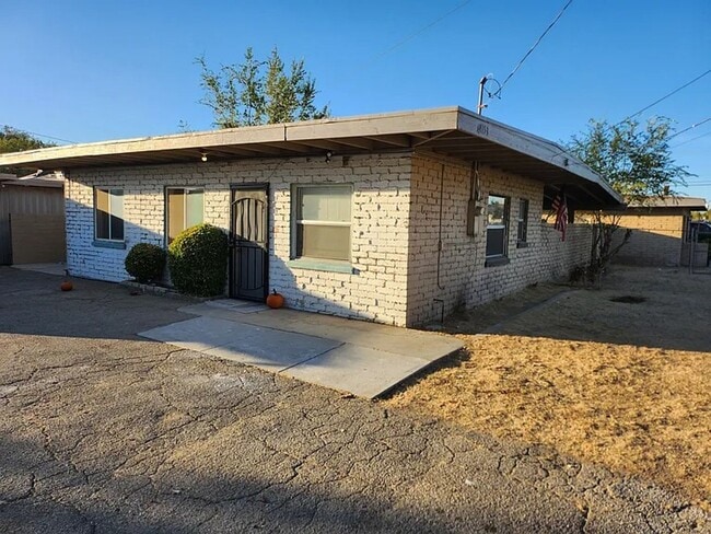 Photo - 44753 18th St W House