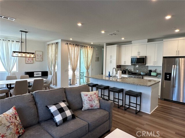 Photo - 1615 W Bushell St