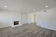 Photo - Spacious 5-Bedroom, 3-Bath Home – Convenie...