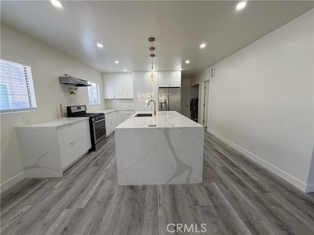 Photo - 1936 W 66th St