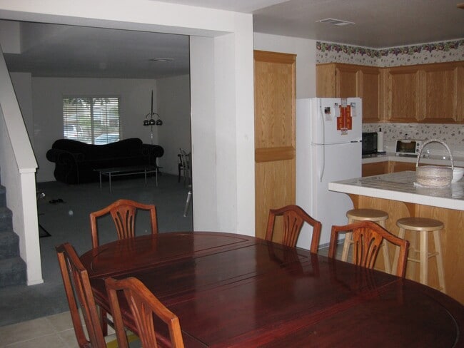 Photo - 16466 Denhaven Ct