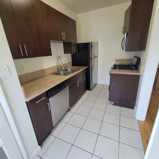 Photo - 4528 Edgewood Pl Unit 1