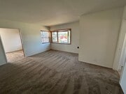 Photo - Lovely house for rent: 4 bed 1.75 bath in ...